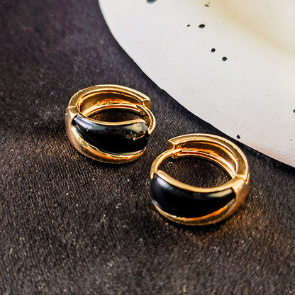Retro Semicircle Dripping Stud Earrings Women's Exquisite And Compact